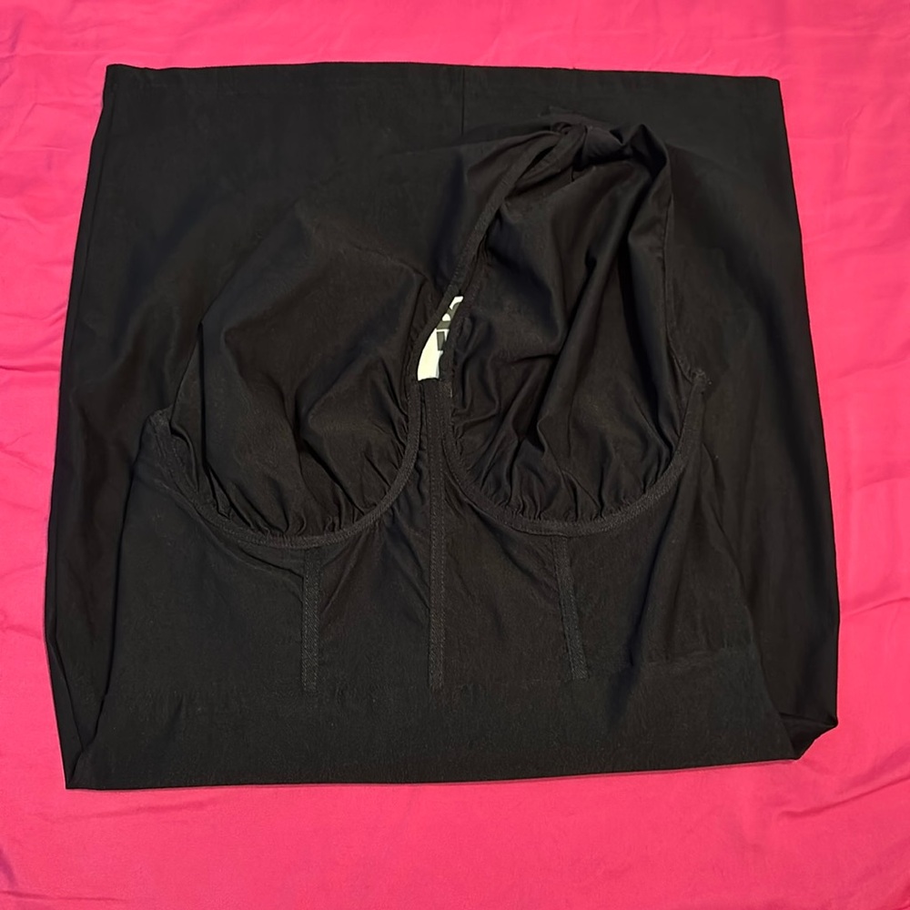 LITTLE BLACK DRESS